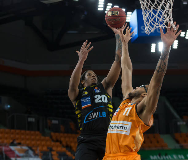 牌对智力竞 牌对智力竞