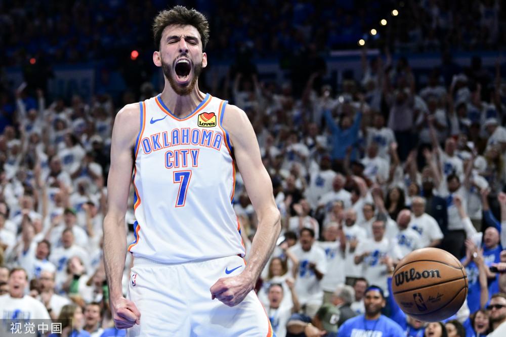 他的执教理 他的执教理