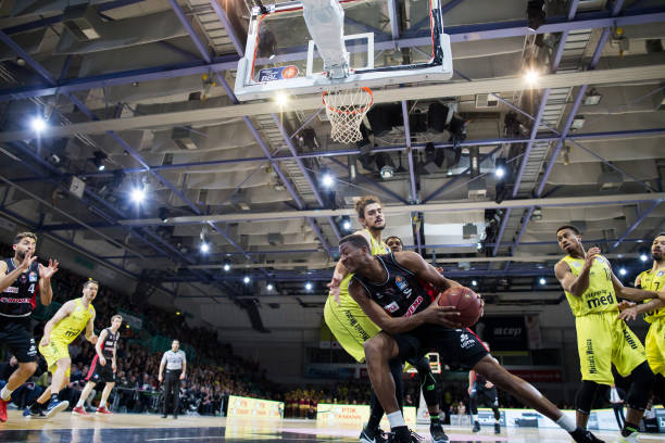 分析两队的 分析两队的