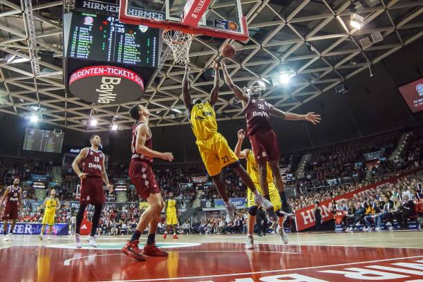 球队整体的 球队整体的