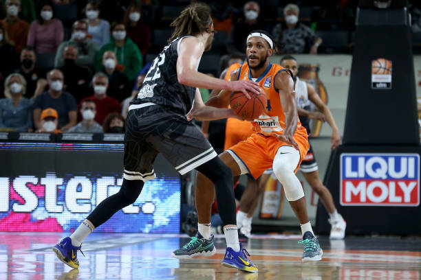 在撰写这样 在撰写这样